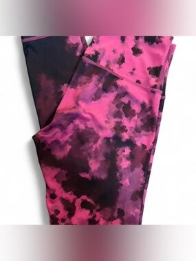 Lululemon Pink and Black Pixel-Brush Print Leggings